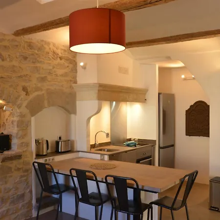 Le Repaire Du Pic, De Charme 3 Etoiles Notre-Dame-de-Londres