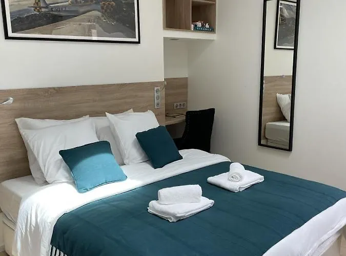 Le Repaire Du Pic, De Charme 3 Etoiles *